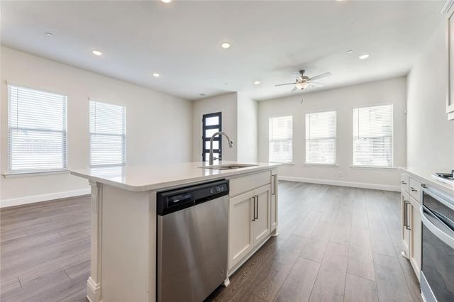 4704 Corriente Vista Lane, Mckinney, TX 75070