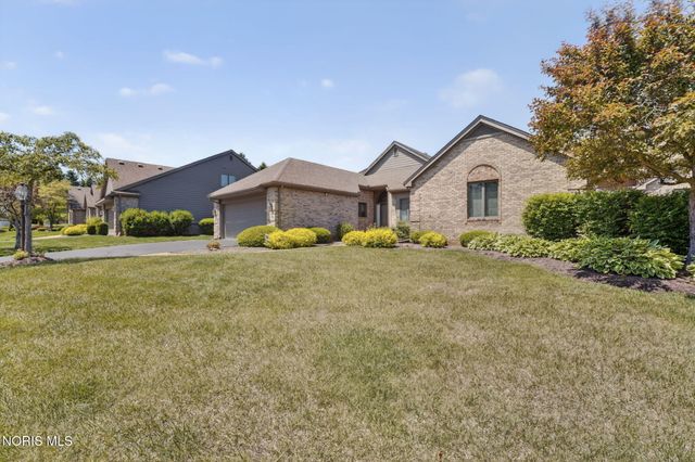 7402 Caracole Court, Sylvania, OH 43560