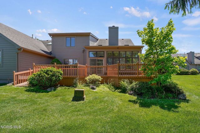 7402 Caracole Court, Sylvania, OH 43560