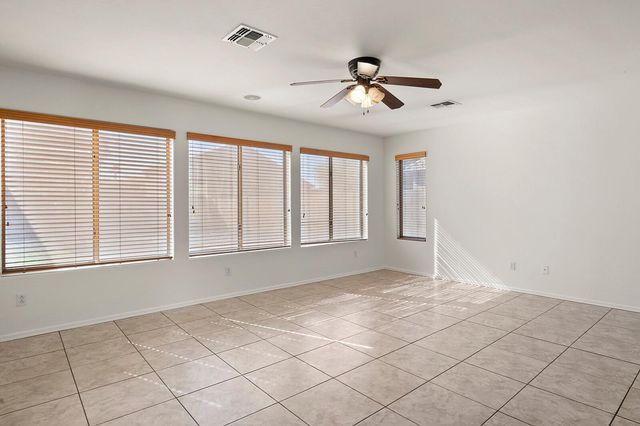 3297 E Warbler Road, Gilbert, AZ 85297