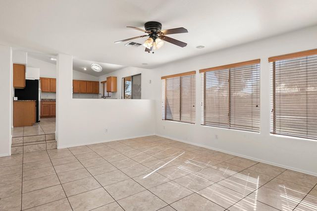 3297 E Warbler Road, Gilbert, AZ 85297