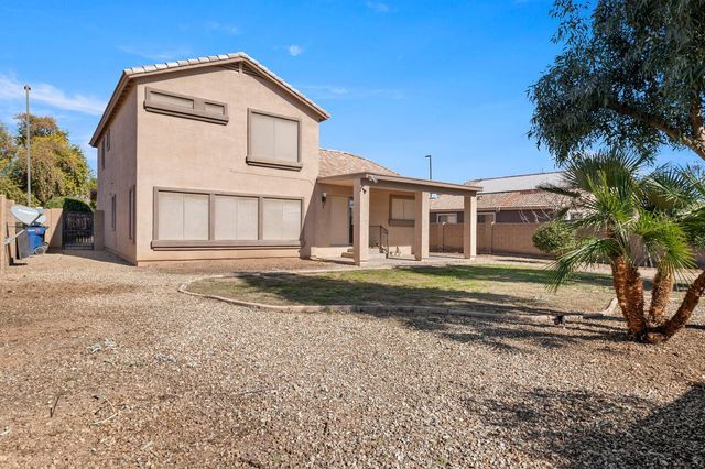 3297 E Warbler Road, Gilbert, AZ 85297