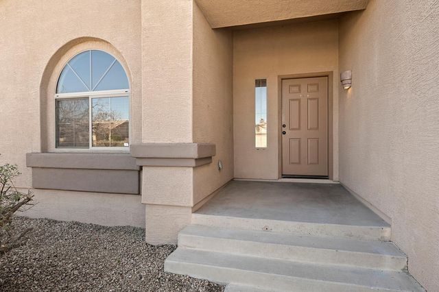 3297 E Warbler Road, Gilbert, AZ 85297