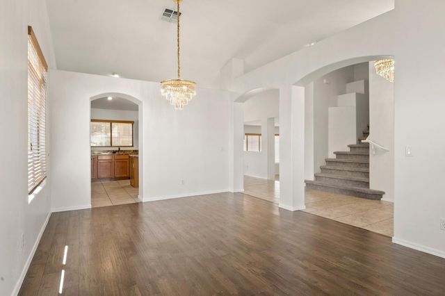 3297 E Warbler Road, Gilbert, AZ 85297