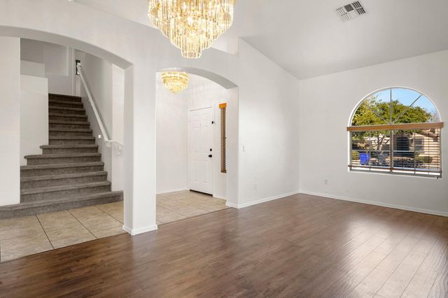 3297 E Warbler Road, Gilbert, AZ 85297