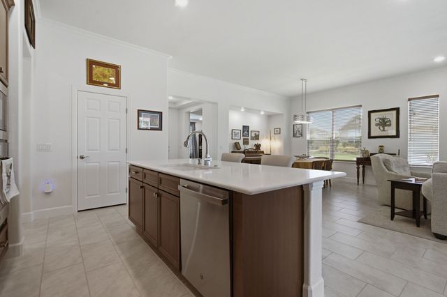 8516 Ebony Way, Denton, TX 76207