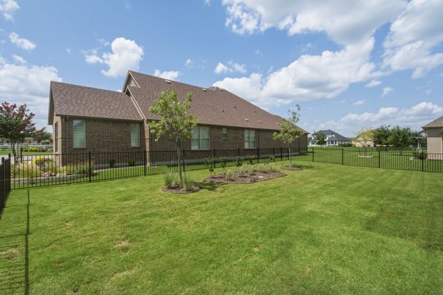 8516 Ebony Way, Denton, TX 76207