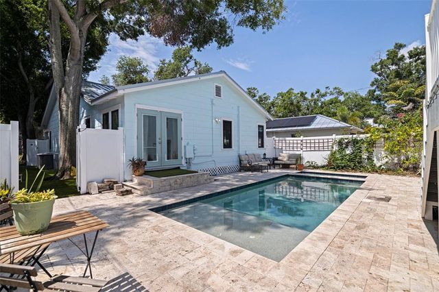2519 1ST AVENUE N, St Petersburg, FL 33713