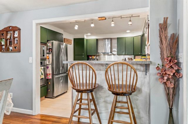 89 Saint James Avenue, Milton, NH 03851