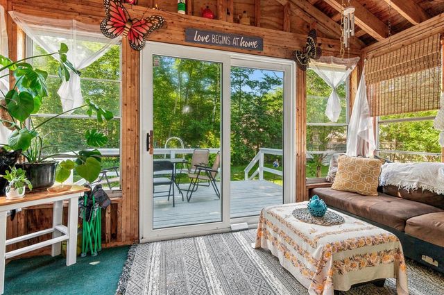 89 Saint James Avenue, Milton, NH 03851