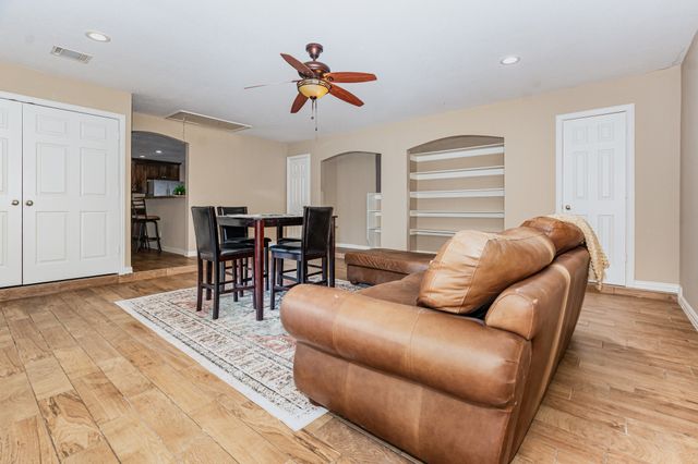 2704 Shady Grove Drive, Bedford, TX 76021