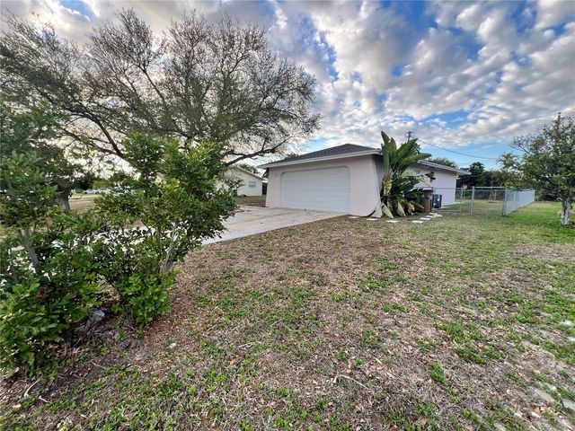 405 SW 43RD LANE, Cape Coral, FL 33914