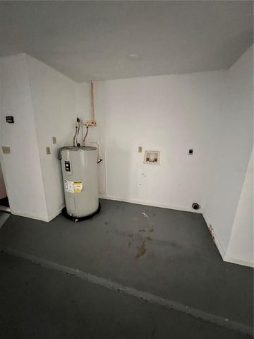 405 SW 43RD LANE, Cape Coral, FL 33914