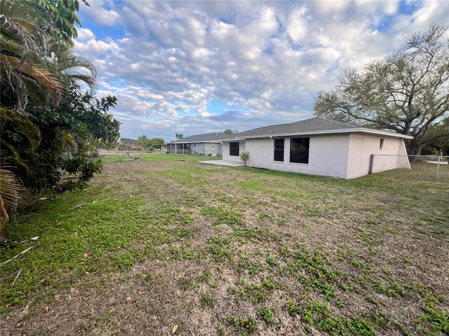 405 SW 43RD LANE, Cape Coral, FL 33914