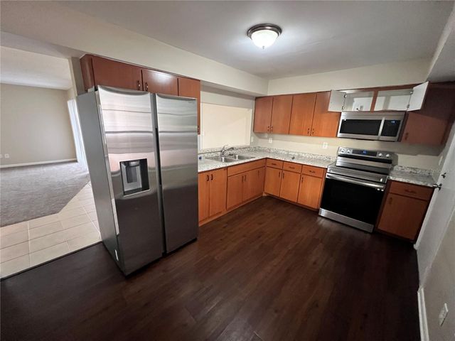 405 SW 43RD LANE, Cape Coral, FL 33914