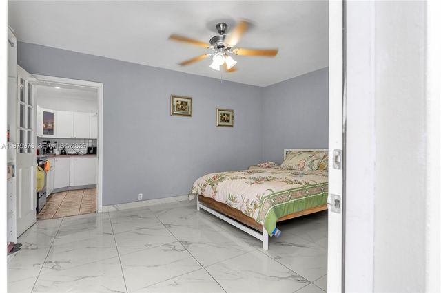 2900 SW 19th St, Miami, FL 33145