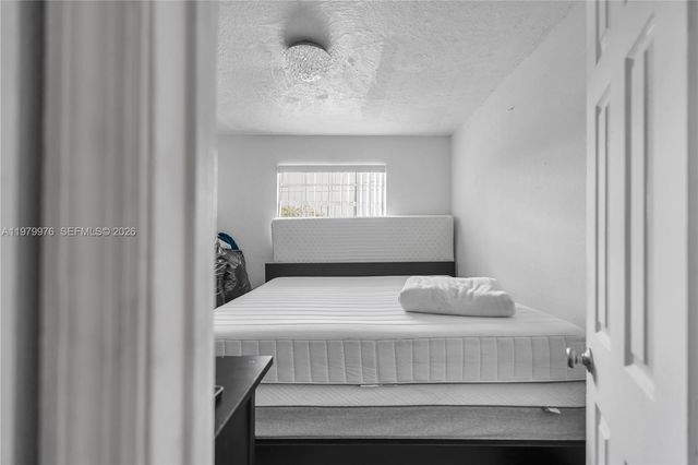 2900 SW 19th St, Miami, FL 33145