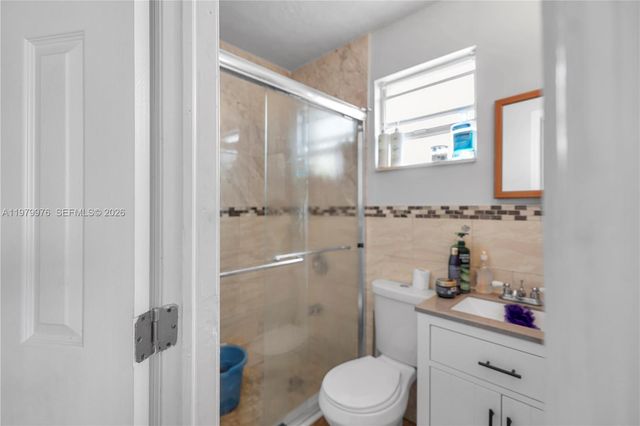 2900 SW 19th St, Miami, FL 33145