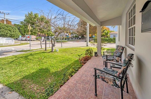 2900 SW 19th St, Miami, FL 33145