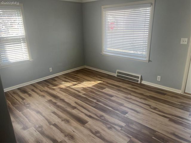 3102 N Altadena Avenue, Royal Oak, MI 48073