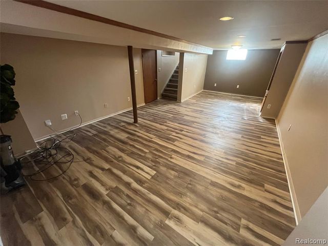 3102 N Altadena Avenue, Royal Oak, MI 48073