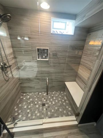 3102 N Altadena Avenue, Royal Oak, MI 48073