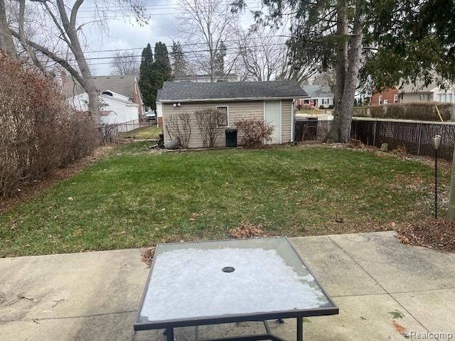 3102 N Altadena Avenue, Royal Oak, MI 48073