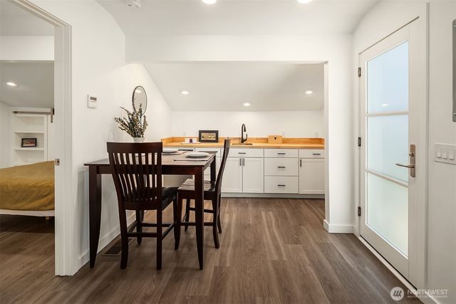 5610 W Mercer Way, Mercer Island, WA 98040
