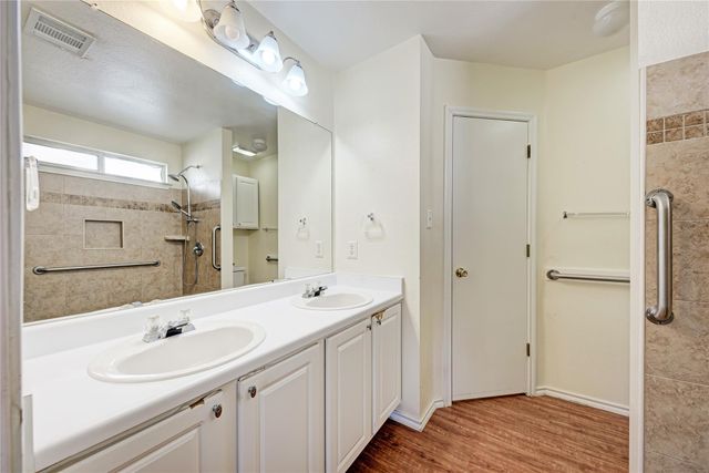 126 Rinehardt ST, Hutto, TX 78634