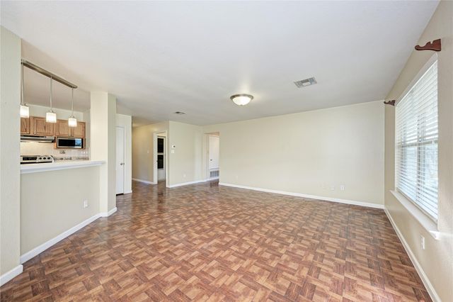 126 Rinehardt ST, Hutto, TX 78634