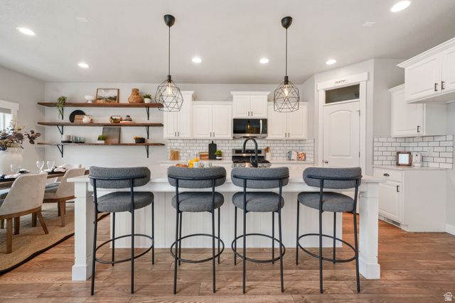 641 N PINNACLE LN, Saratoga Springs, UT 84045