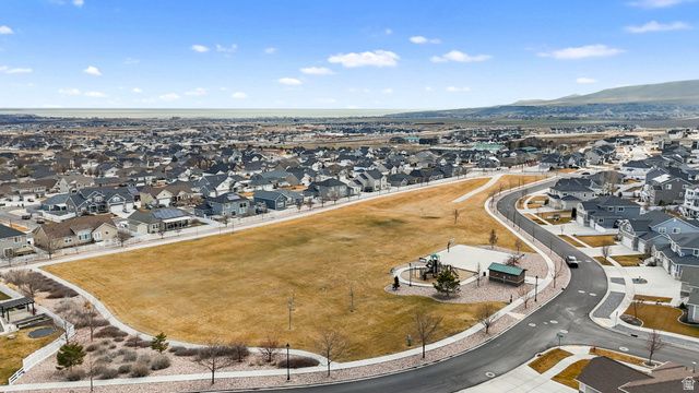 641 N PINNACLE LN, Saratoga Springs, UT 84045