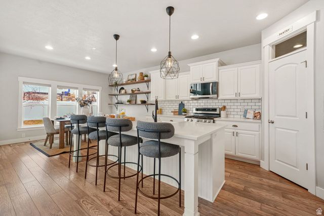 641 N PINNACLE LN, Saratoga Springs, UT 84045