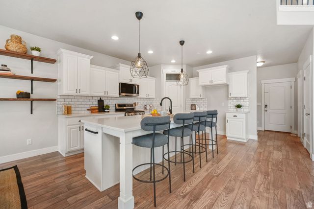 641 N PINNACLE LN, Saratoga Springs, UT 84045