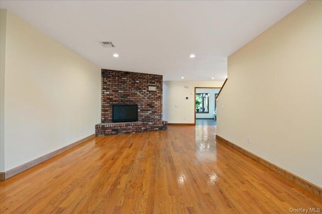 151 Seaman Neck Road, Dix Hills, NY 11746
