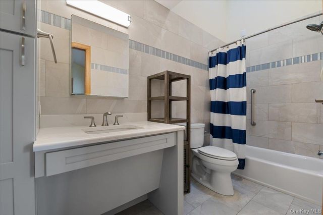 151 Seaman Neck Road, Dix Hills, NY 11746