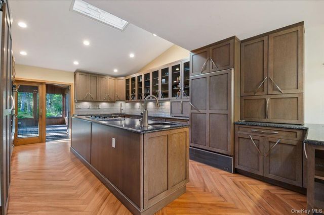151 Seaman Neck Road, Dix Hills, NY 11746