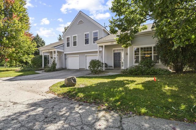 2977 Holborn Circle, Madison, WI 53718