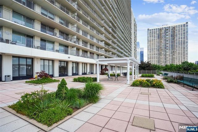 1530 Palisade 8K, Fort Lee, NJ 07024