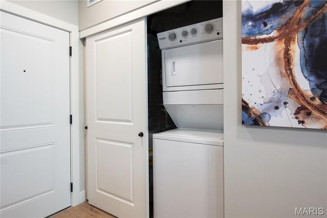 15970 Manchester Rd 455, Ellisville, MO 63011