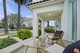 2043 W 41st Drive, Los Angeles, CA 90062