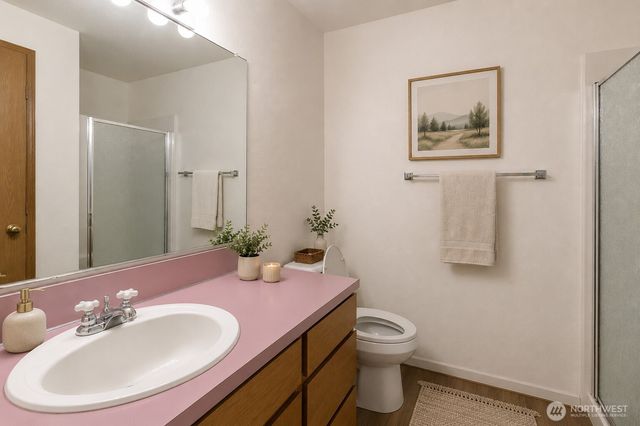 9922 F Street E, Tacoma, WA 98445