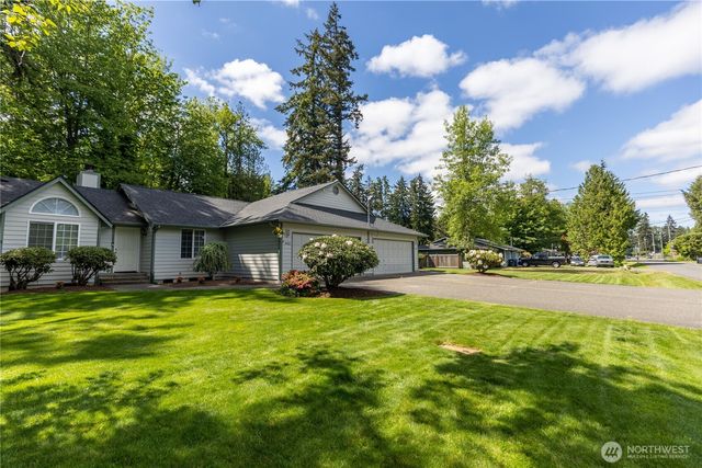 9922 F Street E, Tacoma, WA 98445