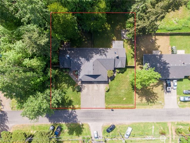 9922 F Street E, Tacoma, WA 98445