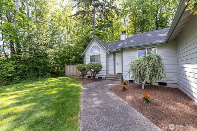 9922 F Street E, Tacoma, WA 98445