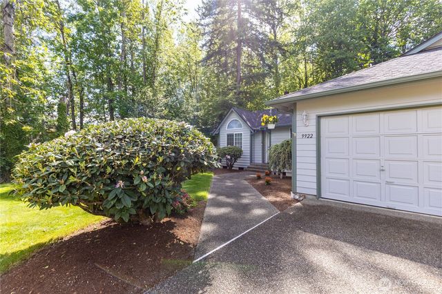 9922 F Street E, Tacoma, WA 98445