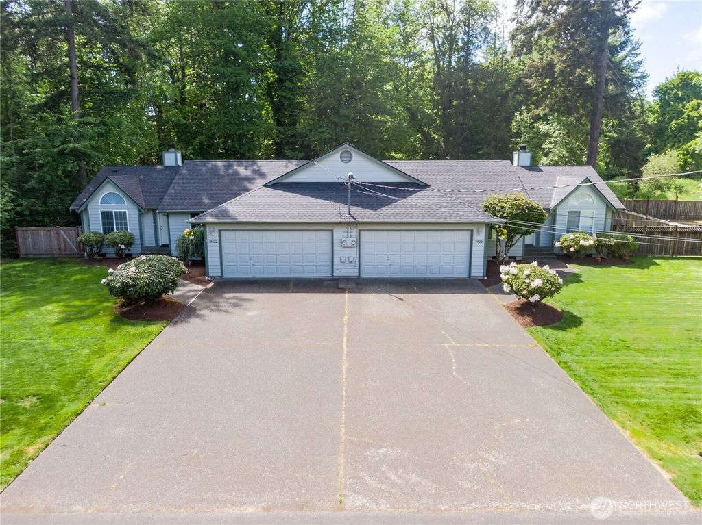 9922 F Street E, Tacoma, WA 98445