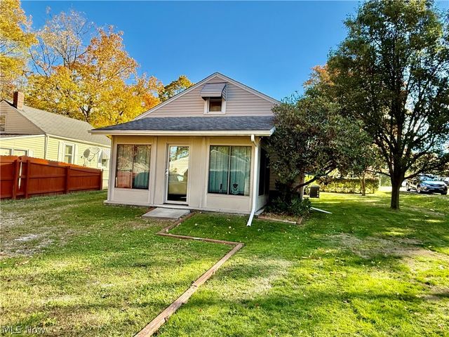 642 Alta Vista Avenue, Akron, OH 44312