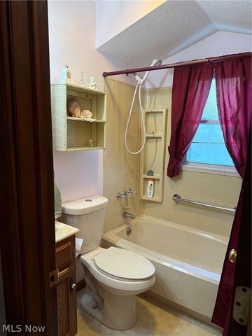 642 Alta Vista Avenue, Akron, OH 44312