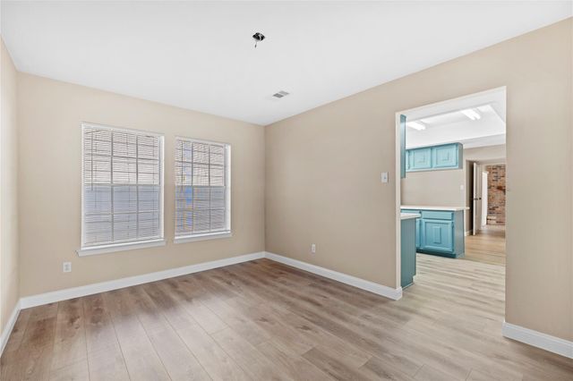 11350 Raven View Dr, Houston, TX 77067